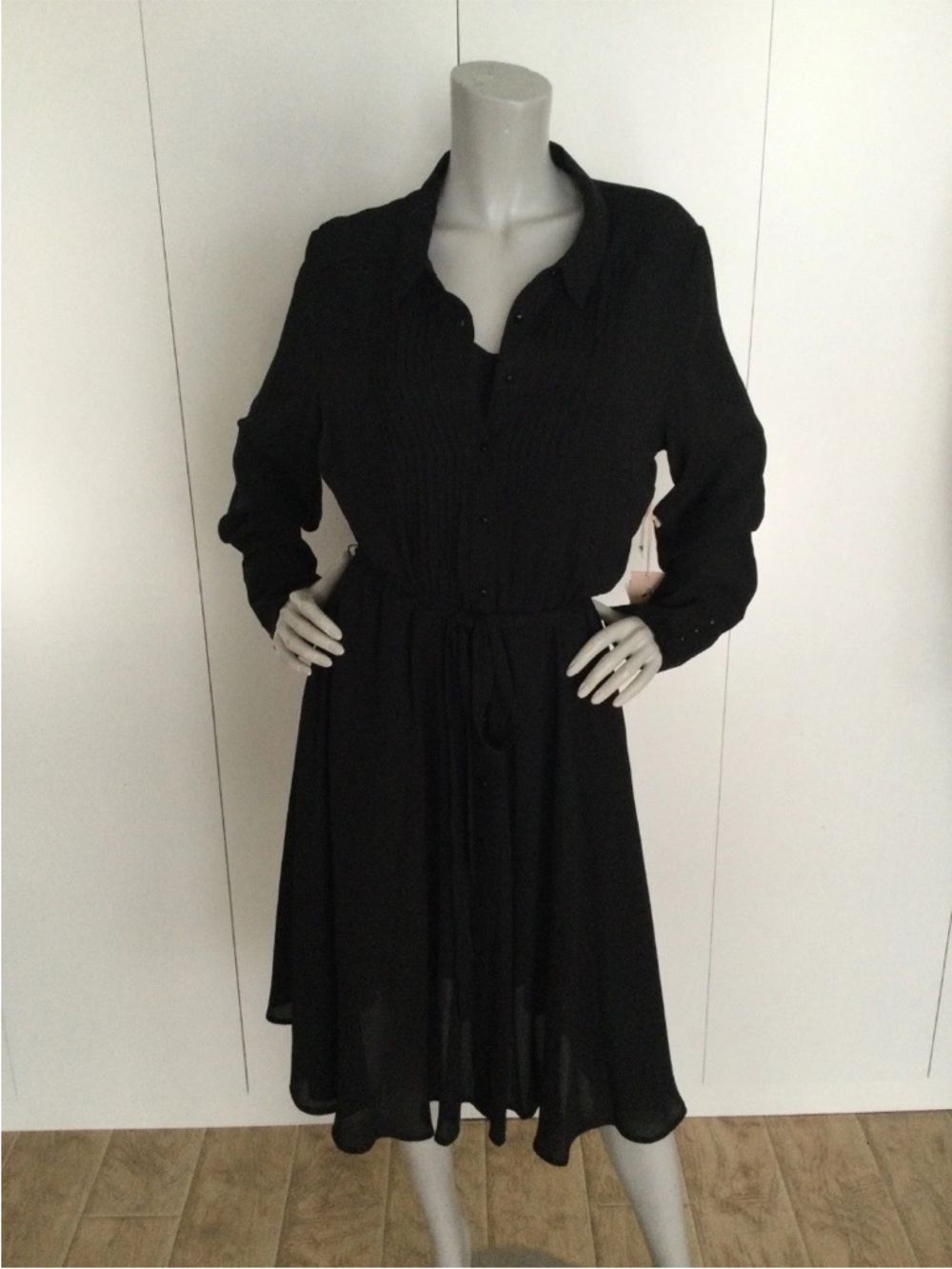 Nanette Lepore Black Long-Sleeve Shirt Dress with Tie Waist Size 14